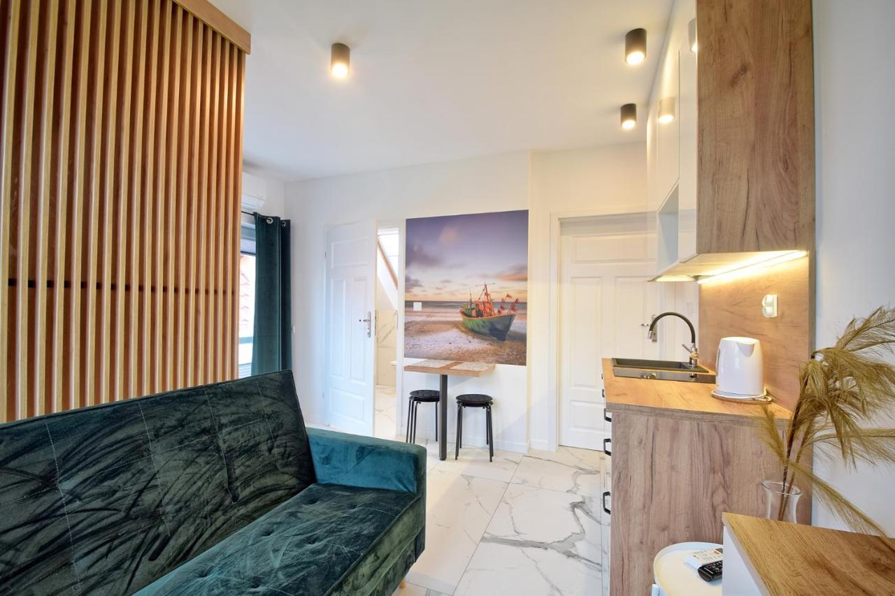 Morski Zakatek Apartamenty Rowy  Exteriör bild