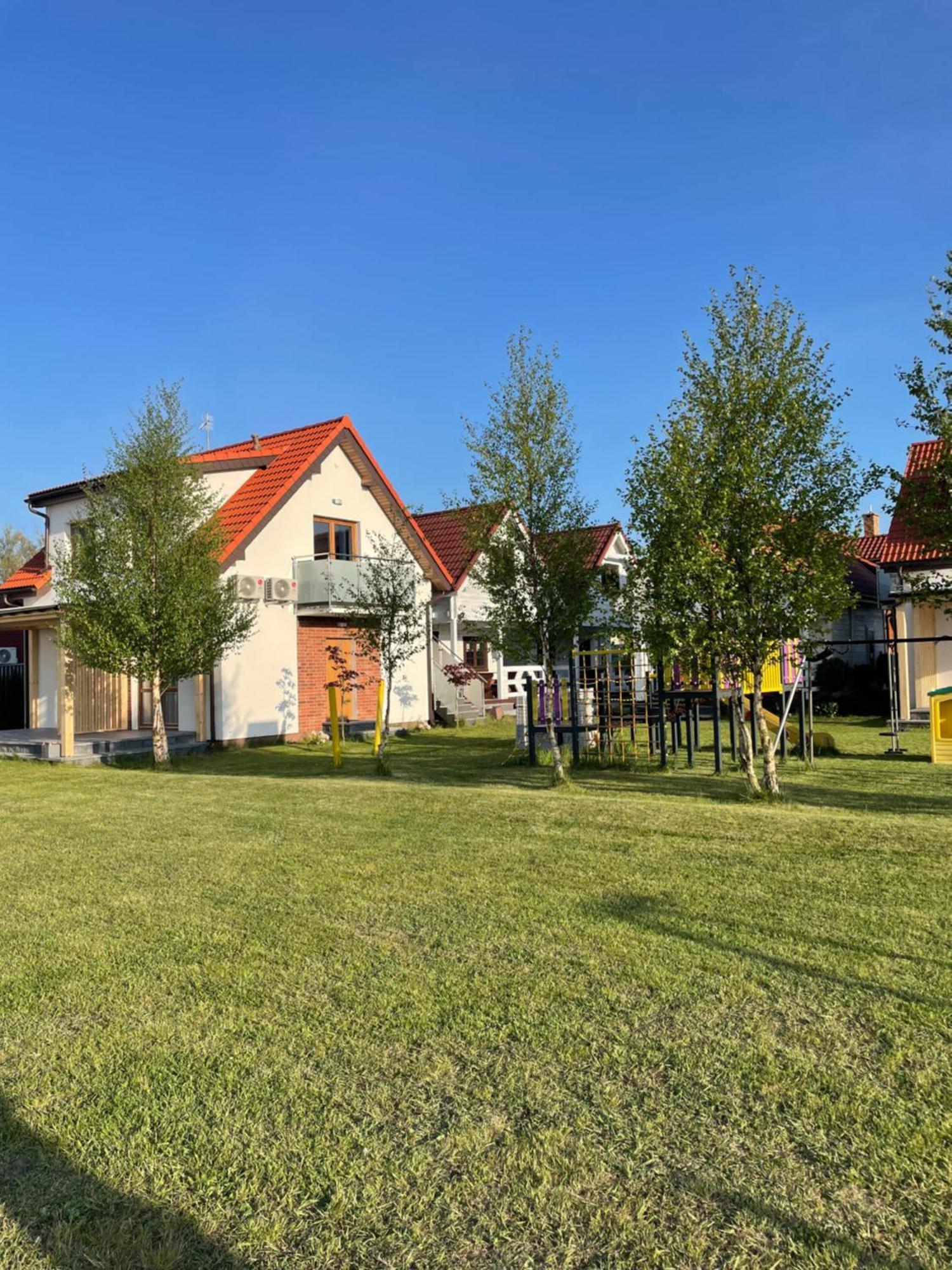 Morski Zakatek Apartamenty Rowy  Exteriör bild