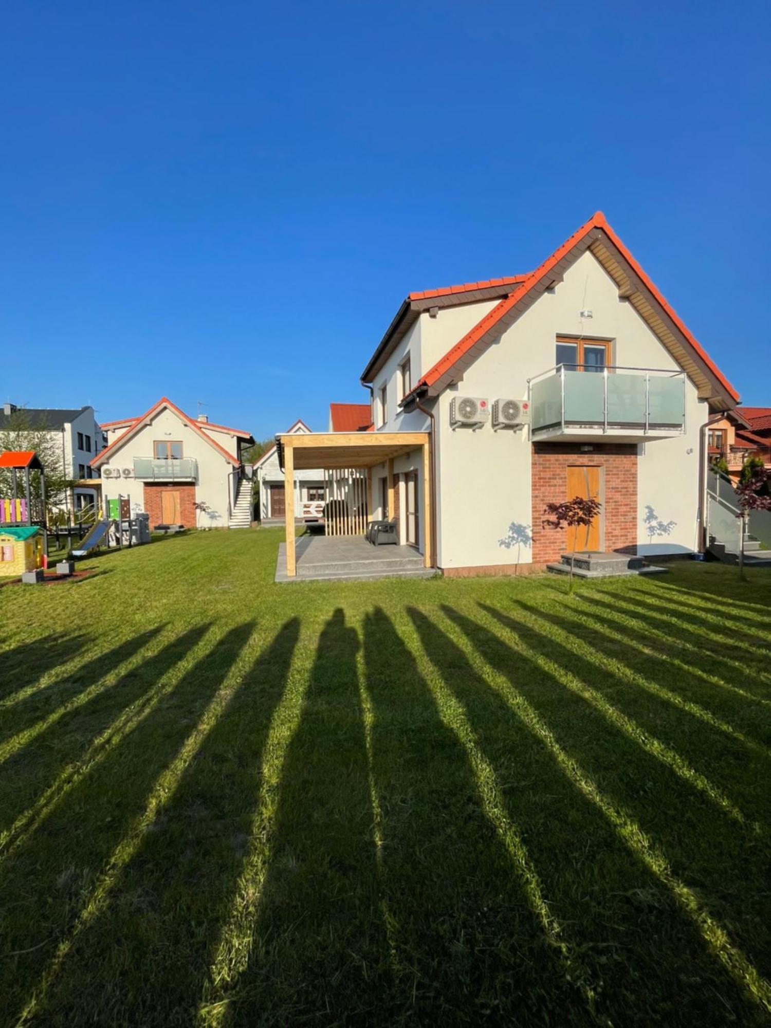 Morski Zakatek Apartamenty Rowy  Exteriör bild